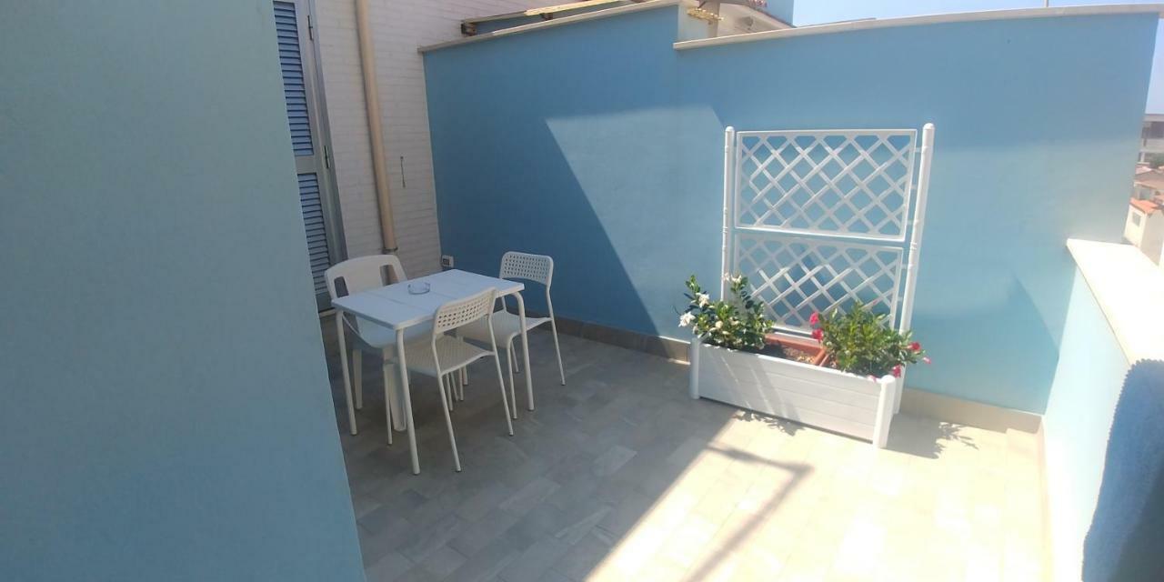 Zefiro Otel Fiumicino Dış mekan fotoğraf
